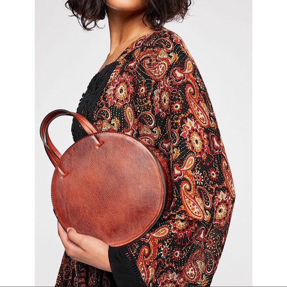 Free People Handbags - Free People Kelly Washed Crossbody Purse